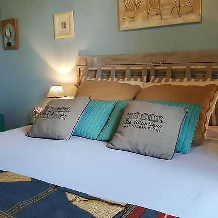 Le Logis De La Poupeliere Bed & Breakfast Vouhé Eksteriør bilde
