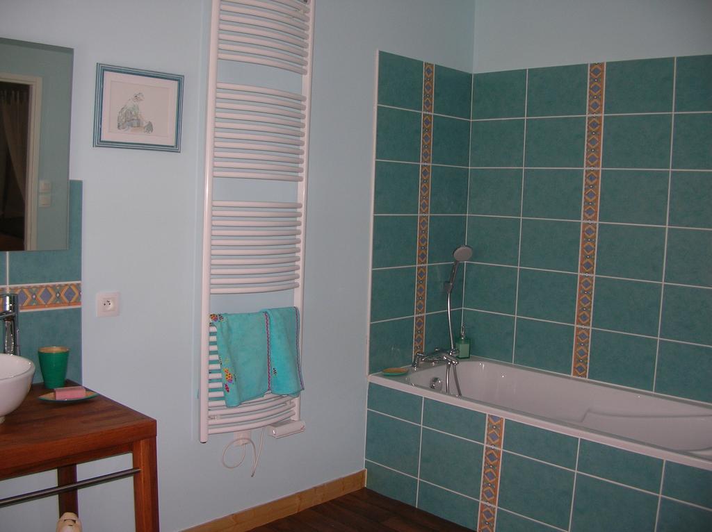 Le Logis De La Poupeliere Bed & Breakfast Vouhé Eksteriør bilde