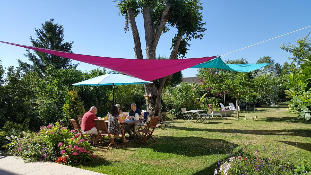 Le Logis De La Poupeliere Bed & Breakfast Vouhé Eksteriør bilde